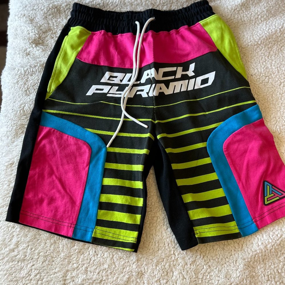 Black Pyramid Shorts
